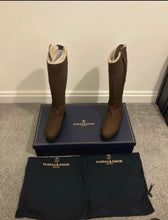Load image into Gallery viewer, Fairfax & Favor Shearling Lined Regina Boots in Chocolate Sporting Fit UK7.5 EU41 NEW RRP £445