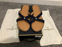 Load image into Gallery viewer, Fairfax & Favor Holkham Sandals in Navy UK7 EU40 RRP £85 NEW