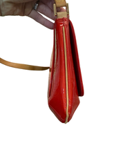 Load image into Gallery viewer, Louis Vuitton Vernis Thompson Street Monogram Red Bag