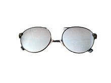 Load image into Gallery viewer, Kendall & Kylie Sunglasses