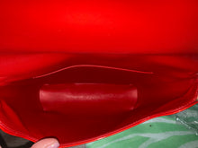 Load image into Gallery viewer, Louis Vuitton Vernis Thompson Street Monogram Red Bag