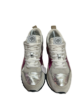 Load image into Gallery viewer, Mulberry MY-1 Lace-Up Sneakers EU40