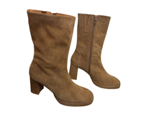 Load image into Gallery viewer, Miista Carlota Suede Boots UK8 EU41
