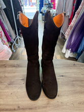 Load image into Gallery viewer, Fairfax & Favor Rockingham Boots in Chocolate Suede UK7.5 EU41 RRP £325