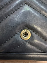 Load image into Gallery viewer, Gucci GG Marmont Super Mini Bag – Black