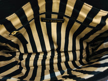 Load image into Gallery viewer, Lulu Guinness Women&#39;s Rita Large Grab Tote Bag in Black
