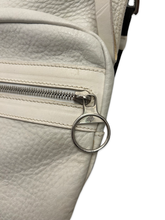 Load image into Gallery viewer, Mulberry Warren Messenger Bag
