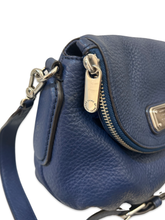Load image into Gallery viewer, Marc by Marc Jacobs Women&#39;s New Q Mini Natasha Crossbody Bag in Blue
