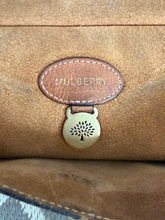 Load image into Gallery viewer, Mulberry Large Antony Messenger Bag in Oak NVT Leather
