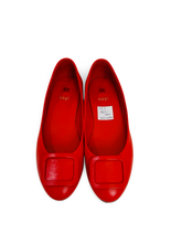 Load image into Gallery viewer, Hōgl Harmony Ballet Flats in Red Matt Leather UK5
