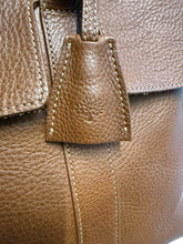 Load image into Gallery viewer, Mulberry Bayswater in Oak
