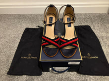 Load image into Gallery viewer, Fairfax &amp; Favor London Heels in Navy &amp; Red UK7 EU40 RRP £185 NEW
