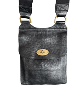 Load image into Gallery viewer, Mulberry Black Regular Antony
