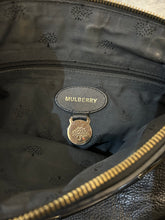 Load image into Gallery viewer, Mulberry Hetty Shoulder Clutch in Black Leather
