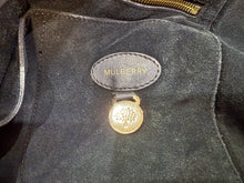 Load image into Gallery viewer, Mulberry Large Willow Tote in Black Silky Classic Calf Leather
