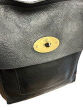 Load image into Gallery viewer, Mulberry Large Antony Messenger Bag in Black
