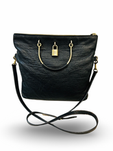 Load image into Gallery viewer, Mulberry Hetty Shoulder Clutch in Black Leather
