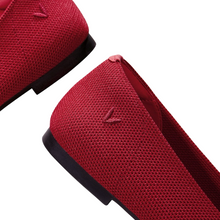 Load image into Gallery viewer, Vivaia Audrey Embroidered Loafers in Ruby Red Cheetah UK7
