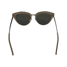 Load image into Gallery viewer, Quay “Every Little Thing” Mirrored Sunglasses
