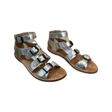 Load image into Gallery viewer, Summertime 1990 Silver Leather Sandals EU41

