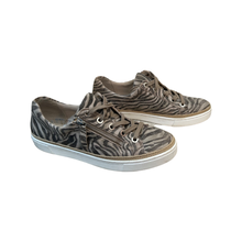 Load image into Gallery viewer, Gabor Anniversary Womens Casual Trainers EU41
